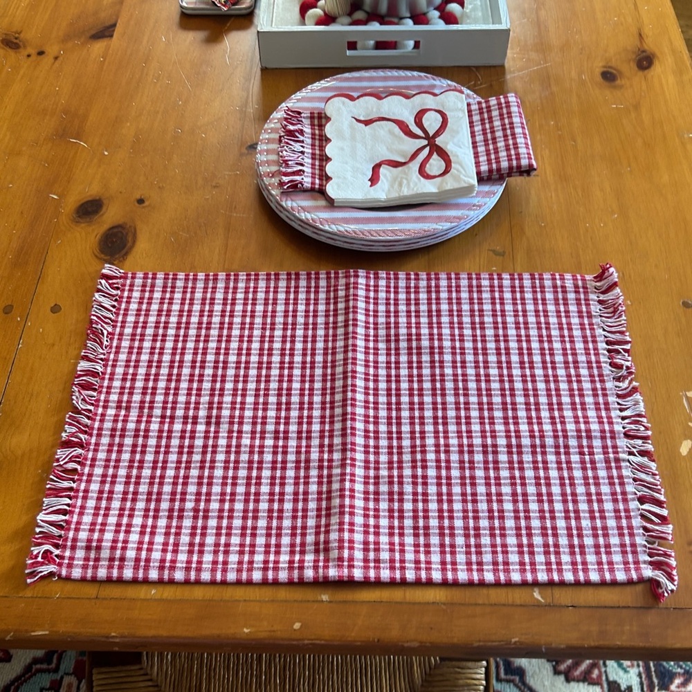 Red + White Checkered Plaid 100% Cotton Placemat Set of 4 Tablescape Valentine’s